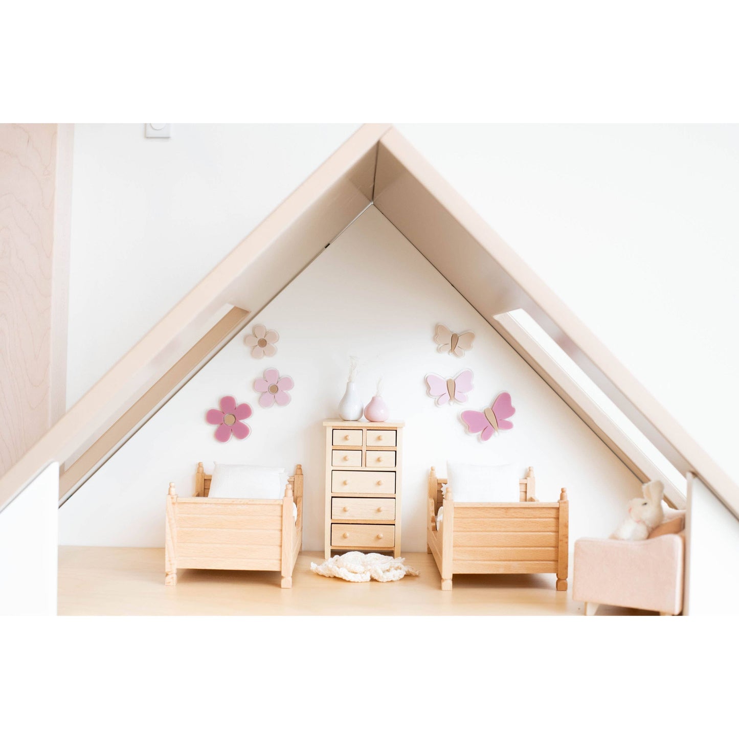 Dollhouse Edin Convertible Twin Bunk Beds | Natural Wood