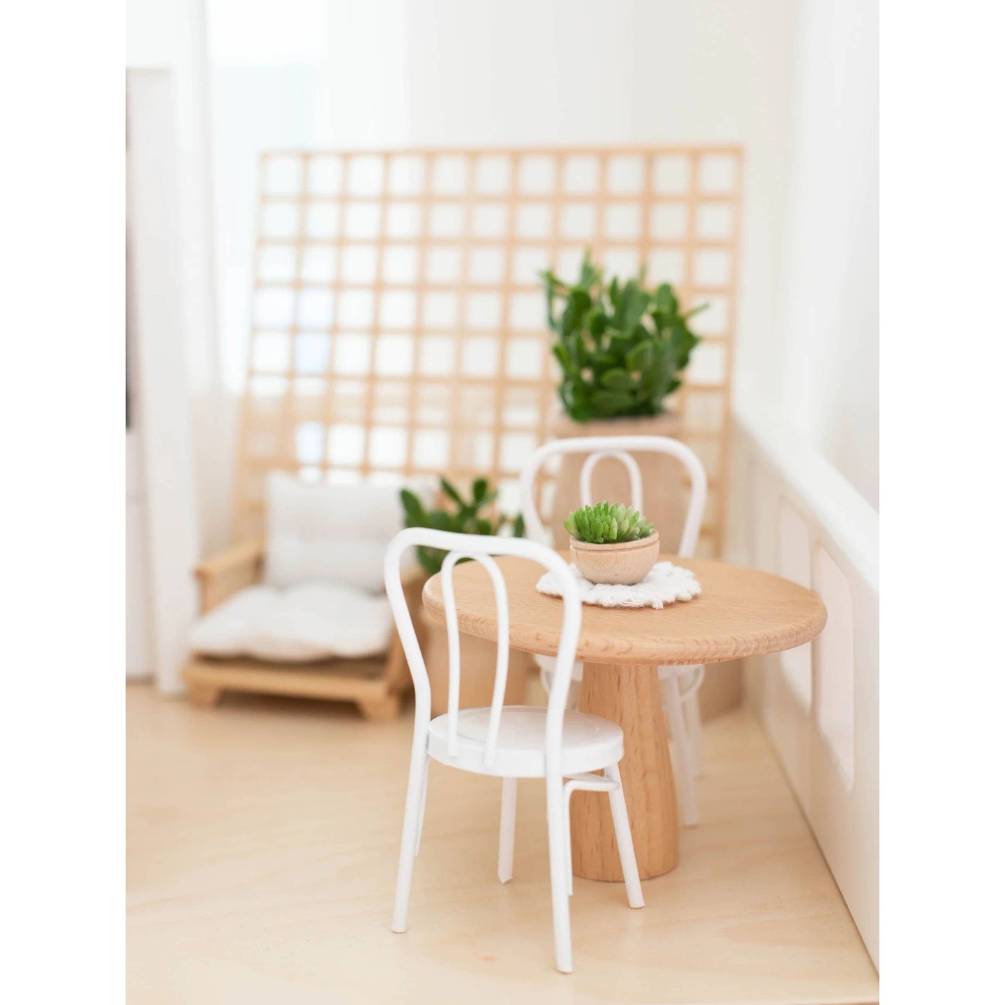 Dollhouse Round Bistro Dining Table | Natural Wood