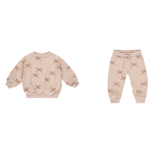 RELAXED SWEATSHIRT AND SWEATPANTS|| BOWS