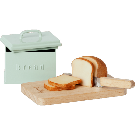 Miniature bread box w. cutting board and knife